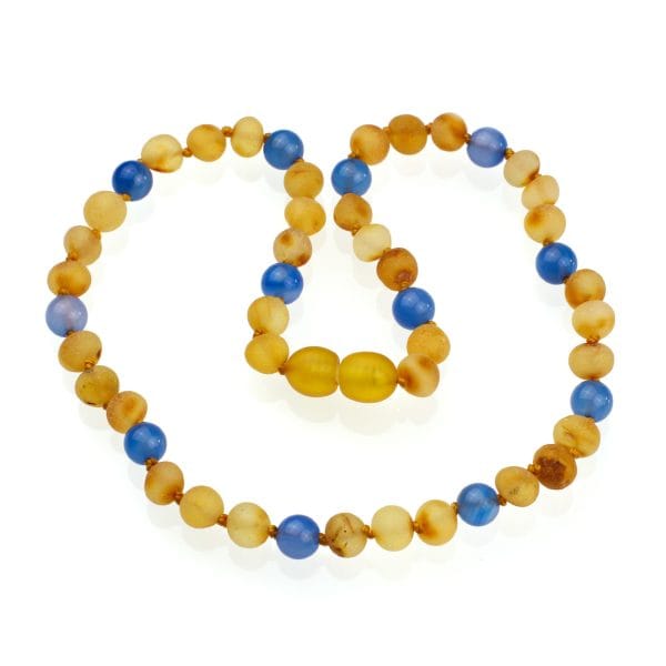 Vaikiški gintariniai karoliai