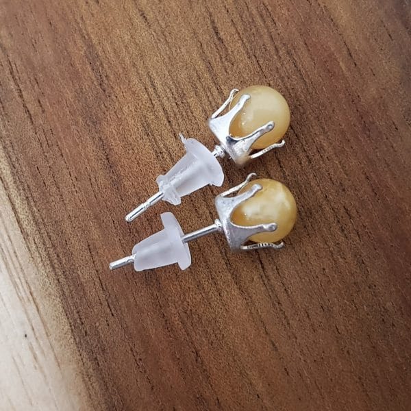 Gintariniai auskarai vinelės