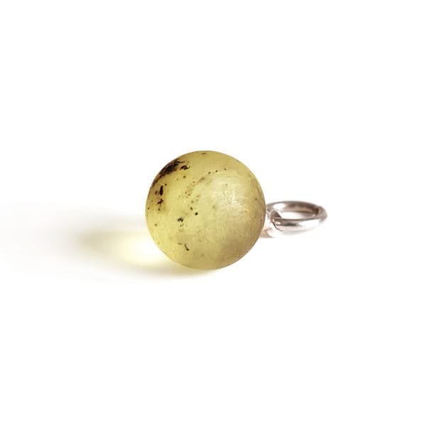 Gintarinis pakabukas "Paslapties akis"