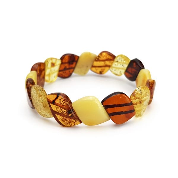 Baltijos gintaro apyrankė "Figūra marga"