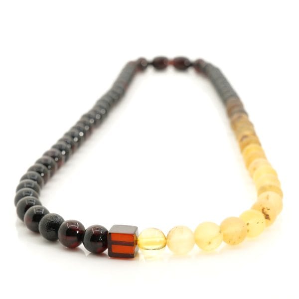 Vėrinys, apyrankė ir auskarai "Mėnulio užtemimas"