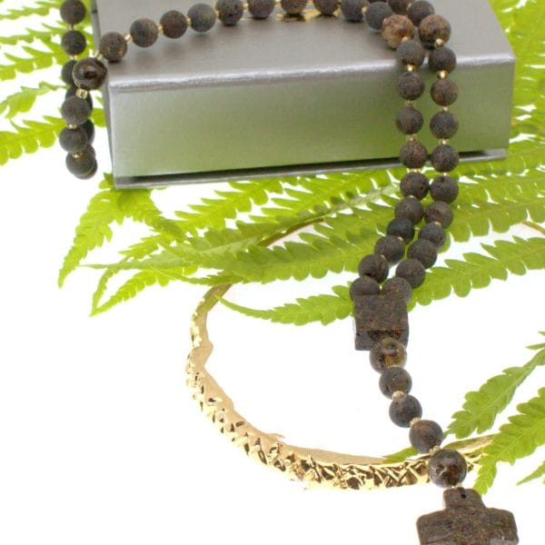 Tamsus rožančius "Žemė"