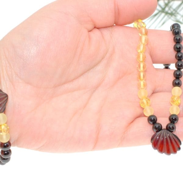 Vėrinys, apyrankė ir auskarai 