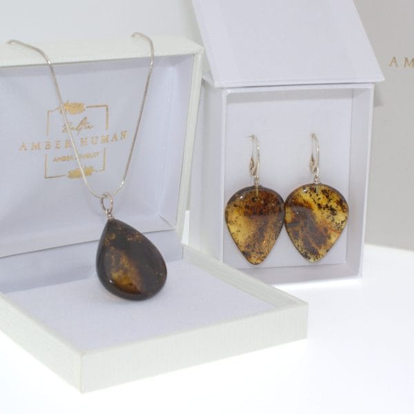 Lašo formos auskarai ir pakabukas