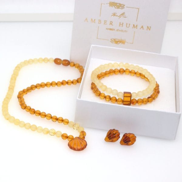 Vėrinys, apyrankė ir auskarai "Vandenyno pakrantė"