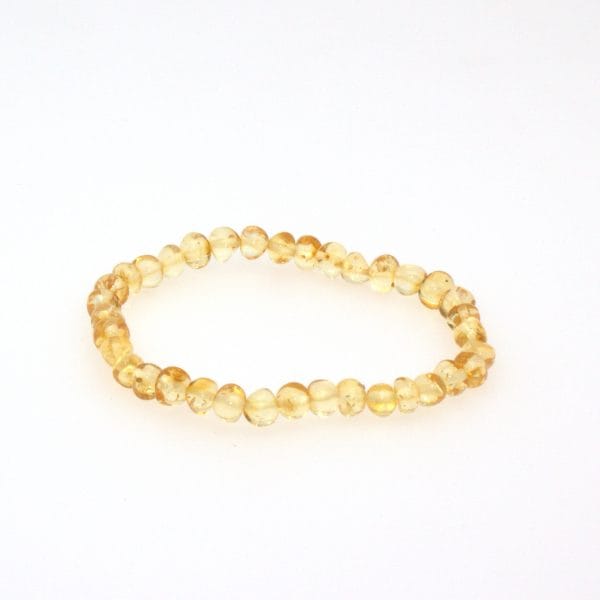 Vėrinys, apyrankė ir auskarai 