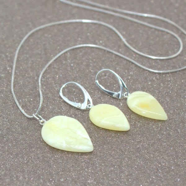 Auskarai ir pakabukas "Rasos lašai"