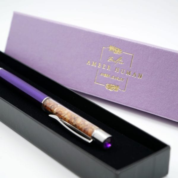 Tušinukai su gintaro gabalėliais