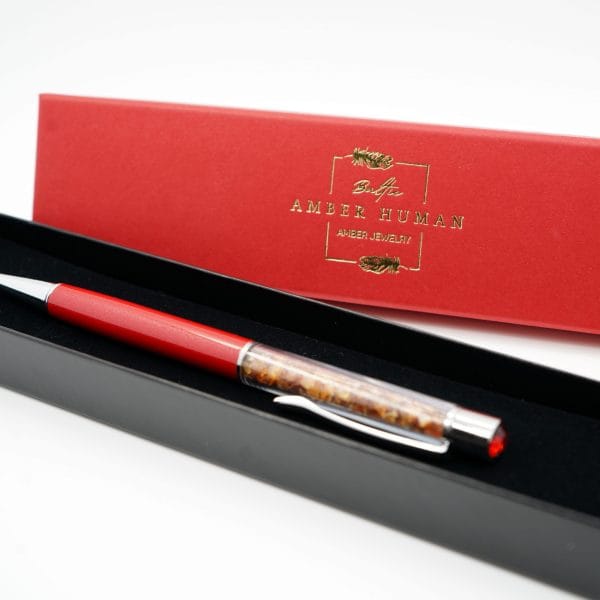 Tušinukai su gintaro gabalėliais