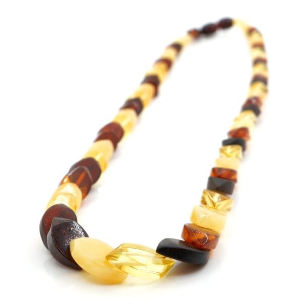 Spalvotas vėrinys "Šypsenėlė"