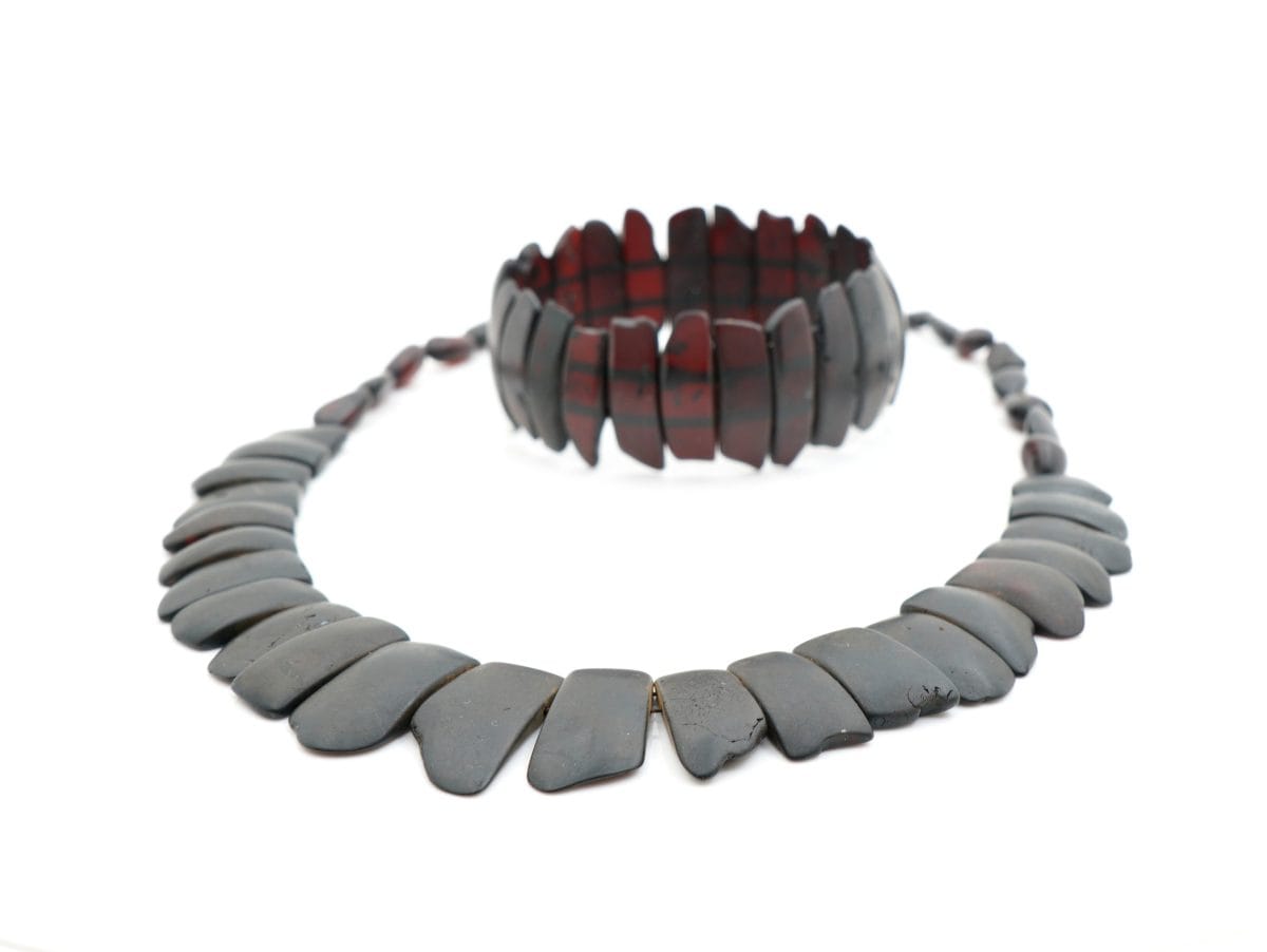 Komplektas "Juodasis perlas"
