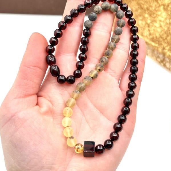 Vėrinys “Mėnulio Užtemimas”