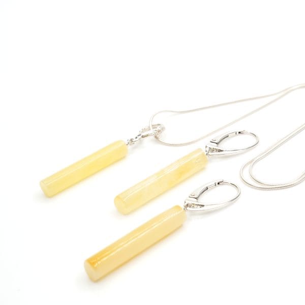 Pakabuko ir auskarų komplektas "Lietutis"