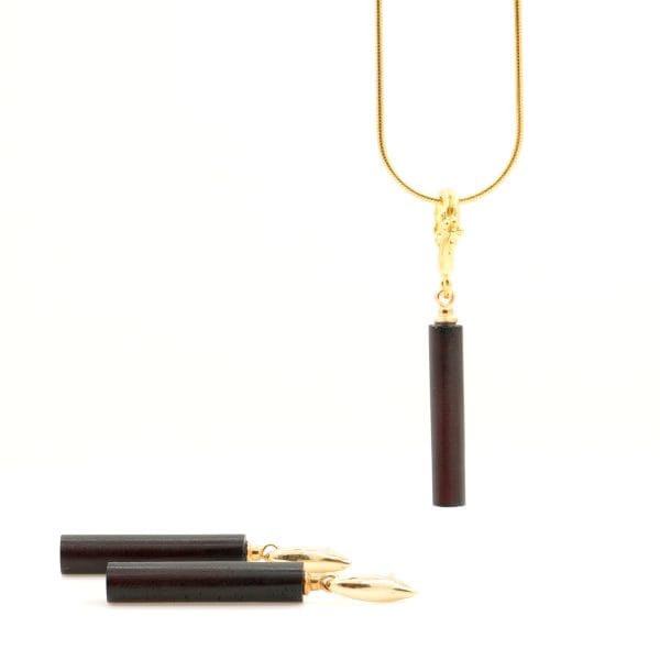 Pakabuko ir auskarų komplektas 